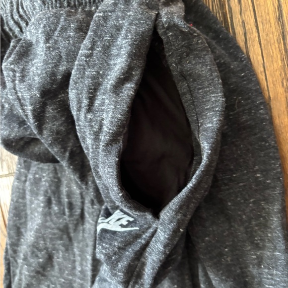 XL Nike dark gray/black joggers - large in exc condition - Picture 4 of 4